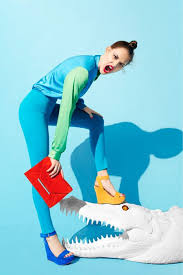 Resultado de imagem para blue color fashion