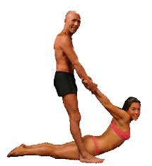 Resultado de imagen de yoga en pareja