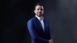Pablo Marçal declara apoio a Flávio e diz que será “escudeiro” na disputa pelo Planalto
