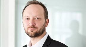 Matthias Lübken ist Abteilungsleiter der Softwareentwicklung bei der Adcloud ...