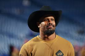 Von Miller: ‘I’ve got the Broncos winning this game by 10 points’