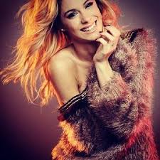 Képtalálat a következőre: „tini stoessel”