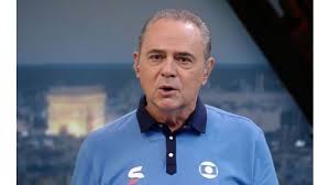 Luis Roberto volta em Cruzeiro x Flamengo após problema de saúde