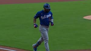 Dodgers’ Hernandez launches a towering three-run bomb