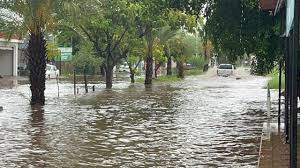 Protección Civil prevé incremento de lluvias después de la medianoche y al amanecer del domingo