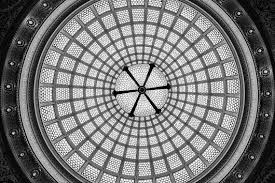 Szimmetrikus-aszimmetrikus alakzat