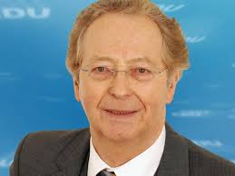 Karl Heinz Baum (74 , Dipl.-Verwaltungswirt i.R.) ist seit 1999 im Rat.