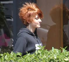 Resultado de imagen de paris jackson 2016 haircut