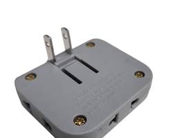 Imagen de Enchufe Adaptador Plano de Corriente 220v Tres Entradas, Portable