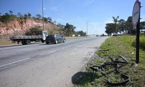 BR-040: discussão de motorista e passageiro pode ter causado tombamento