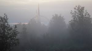 Погода приготовила Ямалу выходные в тумане и с грохотом