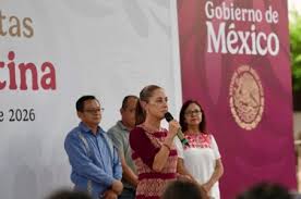 Sheinbaum ofrece apoyo a esposa de exdirector de Pemex tras acusación de violencia familiar