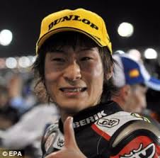 Moto rider Shoya Tomizawa dies after shocking crash in San Marino - article-1309217-0B0CA6F9000005DC-999_306x302