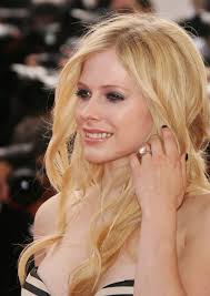  صور روعة avril lavigne Images?q=tbn:ANd9GcTAwENEYtppOu3TfN6XkOtbvFngSAZ_Q3GP4QGs62duIdXTrx_O