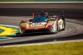 WEC: Cadillac garante primeira fila nas 6 horas de SP e Derani é 12º; Farfus 9º na LMGT3