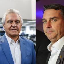 Ronaldo Caiado diz que Flávio Bolsonaro perdeu força para enfrentar Lula por conta de Vorcaro