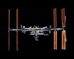 Nasa considering early return of crew from ISS due to medical reasons