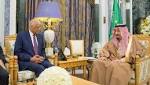 الملك سلمان يستقبل "عبد العال"