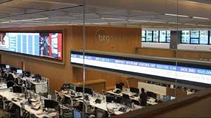 BTG Pactual (BPAC11) tem lucro de R$ 4,6 bilhões e ROE de 27,6% no 4T25; veja os destaques do balanço