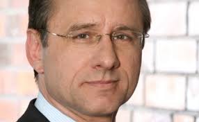 Das Bankhaus Metzler ernennt Hans <b>Günter Wolf</b> zum Geschäftsführer der <b>...</b> - Wolf_Hans_Guenter_web