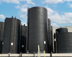 Depósitos verticales y estructuras de contención de HDPE y PP