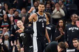 Wemby, a generational talent, tries to conquer Knicks