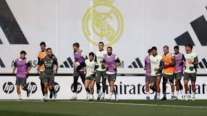 Real Sociedad vs Real Madrid: Duelo de Titanes en Anoeta - Imagen principal del artículo