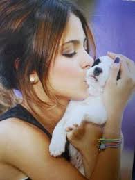 Résultat de recherche d'images pour "martina stoessel"