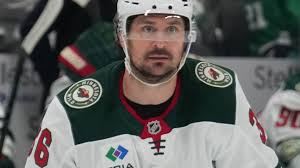 Sources: Kings sign Mats Zuccarello, Corey Perry to 1-year deals