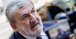 Emiliano mira alto: per il rientro in toga chiede la Procura nazionale antimafia. Ma l'incarico con Decaro avrà il via libera