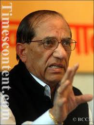 Bharatiya Janata Party&#39;s (BJP) chief ministerial candidate Vijay Kumar Malhotra at the release of - Vijay-Kumar-Malhotra