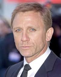 The drink will help Daniel Craig, 40, turn into Zero Zero Seven for his new flick Quantum Of Solace. Under the £5million deal the drinks giant will plug its ... - 49585_1
