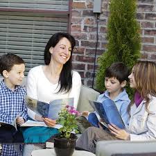 Imagini pentru Martorii lui iehova si instruirea copiilor