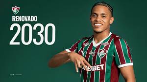 Fluminense acerta a renovação do contrato do atacante Matheus Reis
