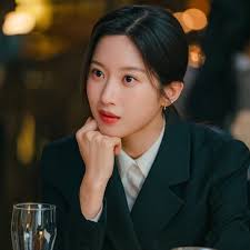 ELLE - News update