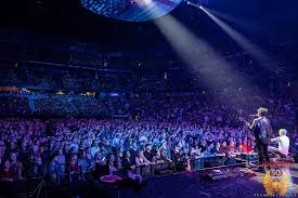 COMING YOUR WAY SIOUX CITY IOWA! The shows have been on 🔥🔥…. Grab your tickets on the Journey Music official website and ROCK WITH US! Can't wait to see you .. #journey #