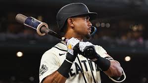 Stacy: As Mariners honor their greats, can current stars get going?