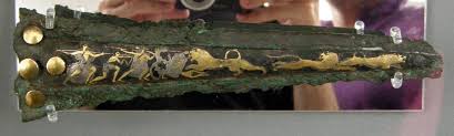 Bronze Age Greek Rulers Wore "Space Bling"