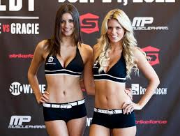 Resultado de imagem para ufc combate ring girls