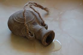 Image result for woman anoints jesus with perfume