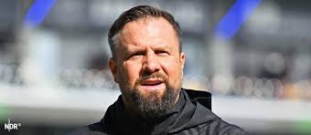 Mitten im Saison-Endspurt: Eintracht Braunschweig trennt sich von Trainer Backhaus