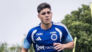 Cruzeiro negocia venda de Cauan Baptistella para clube europeu; saiba detalhes