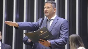 Marcelinho, Washington… Ídolos do esporte não emplacam nas eleições