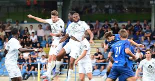LIVE: Zo debuteert Yannick Ferrera bij Dender, deze elf starten voor Cercle Brugge