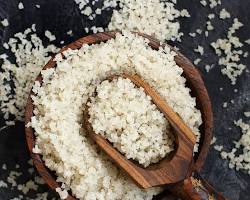 รูปภาพCeltic Grey Sea Salt in a wooden bowl