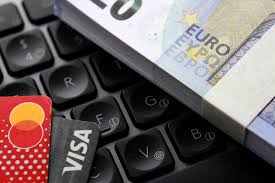 EU Parliament backs digital euro, aligns with Council on online‑ and offline‑ready currency
