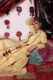 عبايات عرايس رايقه 2014 عبايات