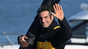 À l’Élysée, Emmanuel Macron décore six personnalités du sport et rend hommage à Charlie Dalin — Ouest-France