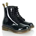 Dr. Martens Women s Patent Leather Boots eBay