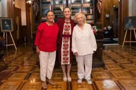 Claudia Sheinbaum se reúne con Elena Poniatowska y Jesusa Rodríguez